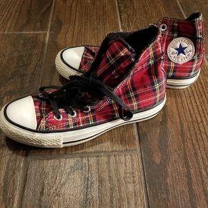 Red plaid converse high tops